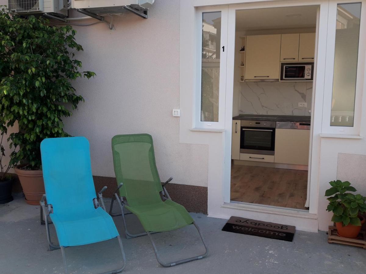 Apartments Gracia & Toni โตรกีร์ ภายนอก รูปภาพ