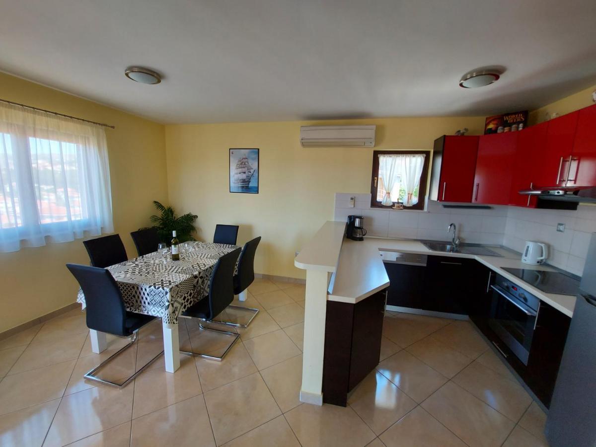 Apartments Gracia & Toni โตรกีร์ ภายนอก รูปภาพ