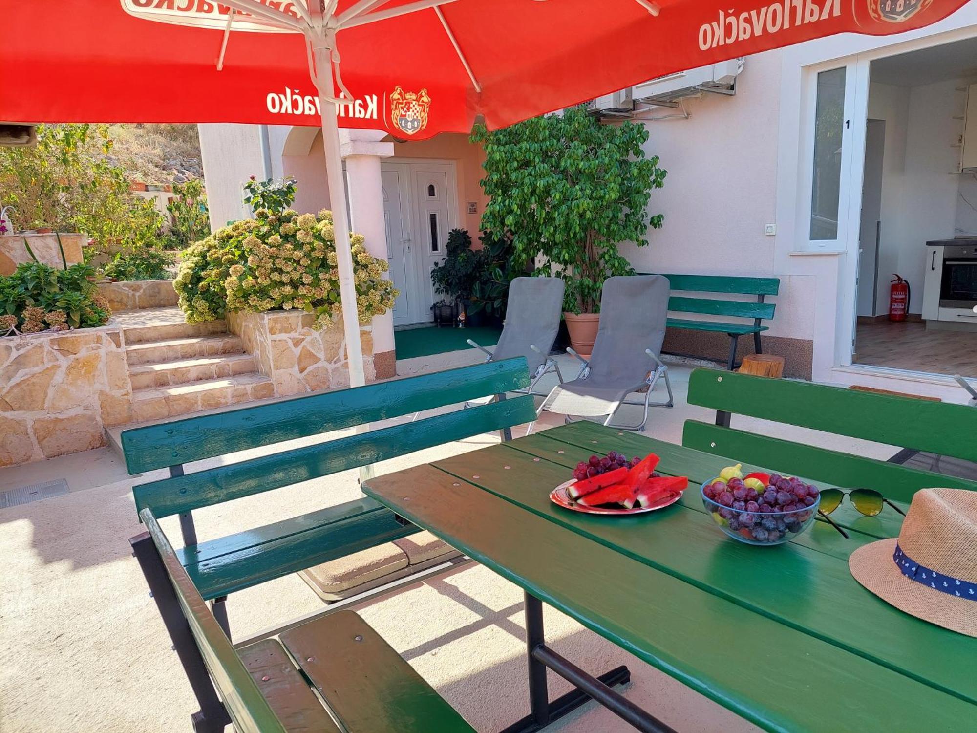 Apartments Gracia & Toni โตรกีร์ ภายนอก รูปภาพ